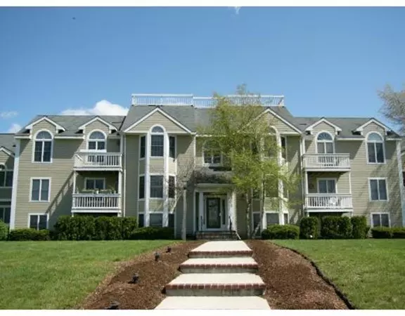 1711 Carriage Lane #1711, Taunton, MA 02780