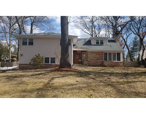 79 Lynnwood Dr., Longmeadow, MA 01106