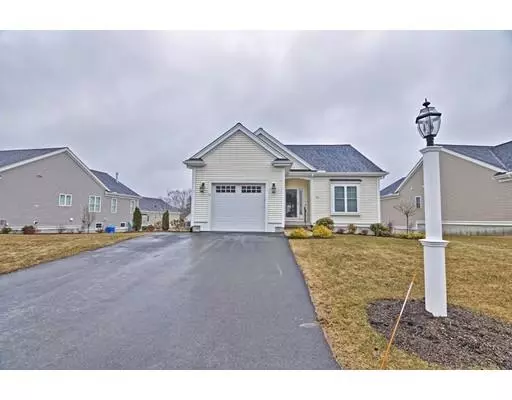 90 Eaglebrook Blvd, Wrentham, MA 02093