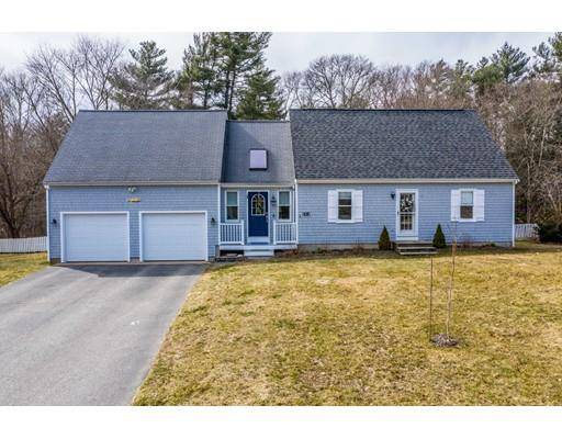 35 Bradford Lane, Rochester, MA 02770