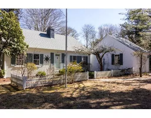 31 Bayview St, Chatham, MA 02633