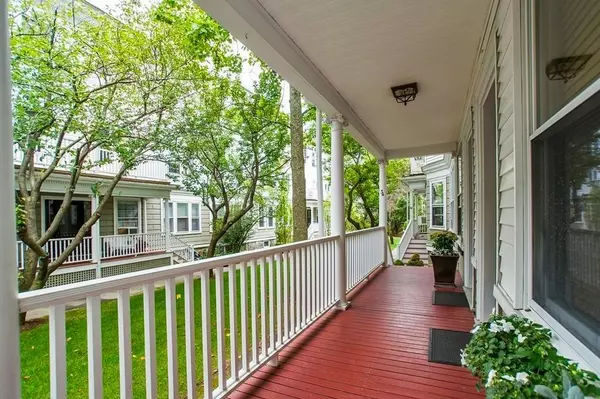 Brookline, MA 02445,30 Stanton Rd #2