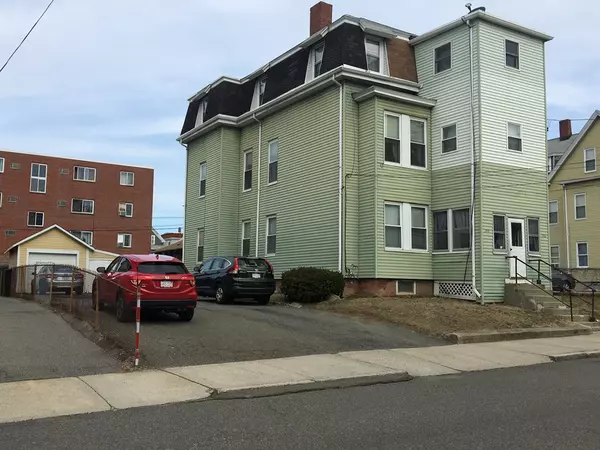 154-156 Vine St, Everett, MA 02149