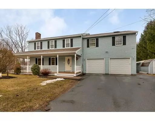 23 Long Hill Dr, Leominster, MA 01453