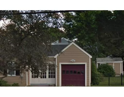 Needham, MA 02494,547 Webster St