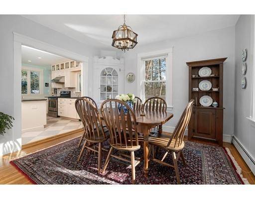 Weston, MA 02493,18 Jones Rd