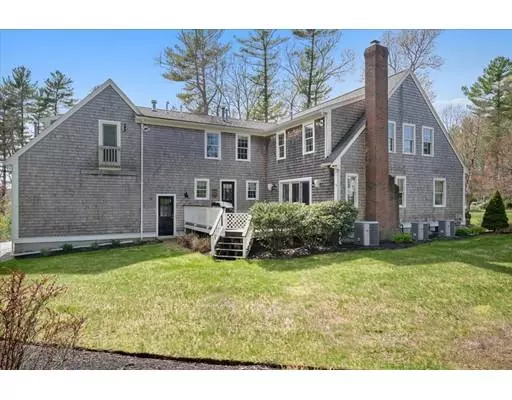 Pembroke, MA 02359,39 Pine Mill Dr