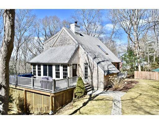 40 Shawme Rd, Sandwich, MA 02563