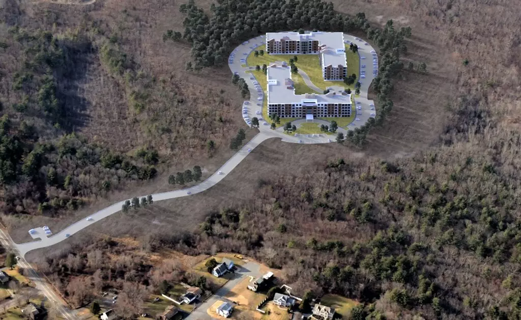 Milford, MA 01757,462-466 East Main Street