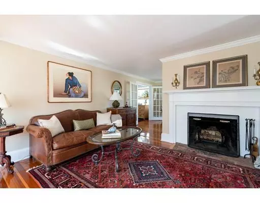 Cohasset, MA 02025,271 South Main Street