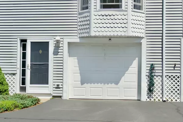 Plainville, MA 02762,7 Sunnyside Drive #7