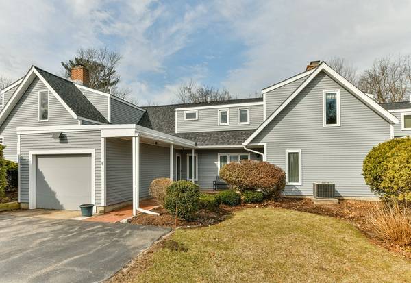 6 Farmer Rd #6, Milton, MA 02186