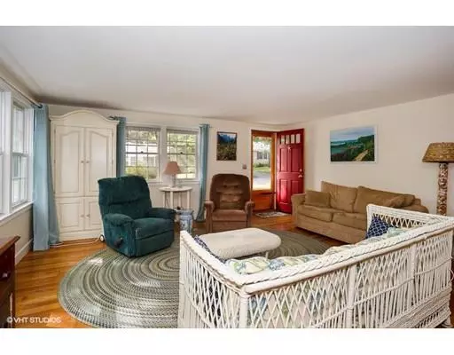 Mashpee, MA 02649,22 Elizabeth Island Rd