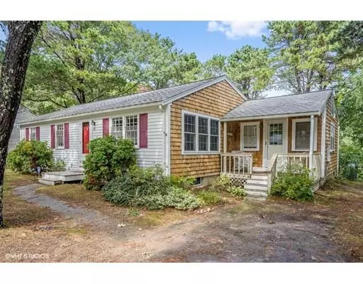 Mashpee, MA 02649,22 Elizabeth Island Rd