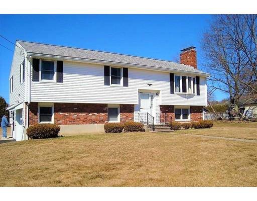 12 Gloria, Uxbridge, MA 01569