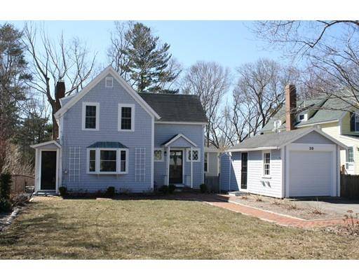 39 Ship Yard Ln, Duxbury, MA 02332