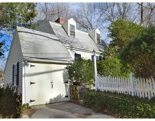 23 Lila Rd, Boston, MA 02130