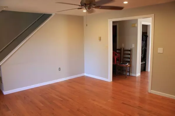 Fitchburg, MA 01420,63 Mallard Dr. #63