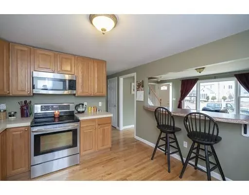 East Longmeadow, MA 01028,20 Cooley Ave