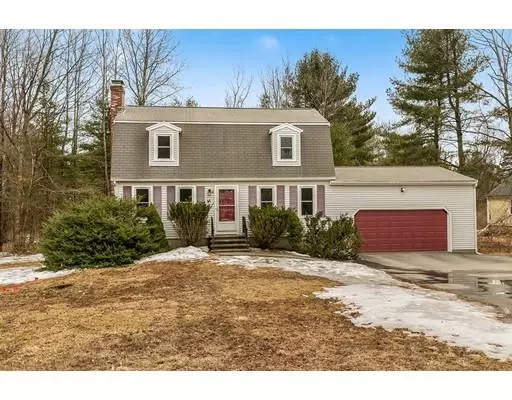 3 Nonset Ln, Westford, MA 01886