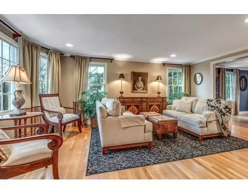 Arlington, MA 02474,41 Upland Road W