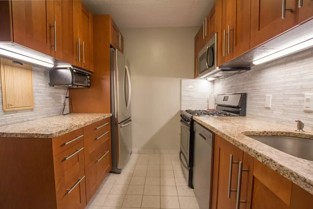 Brookline, MA 02445,99 Pond Ave #314