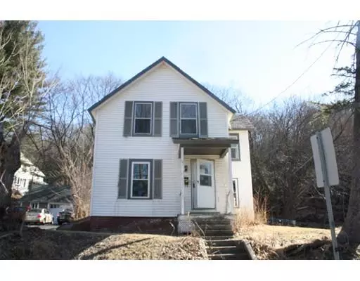 221 Hope St, Greenfield, MA 01301