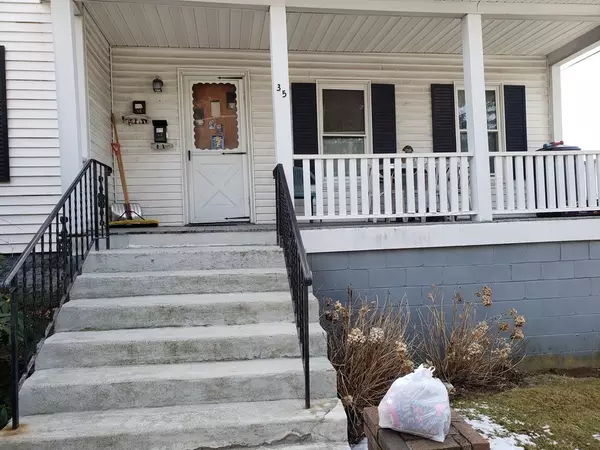 Milford, MA 01757,35 Mount Pleasant St