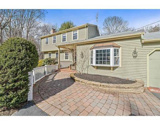 Hanover, MA 02339,10 Howland Park