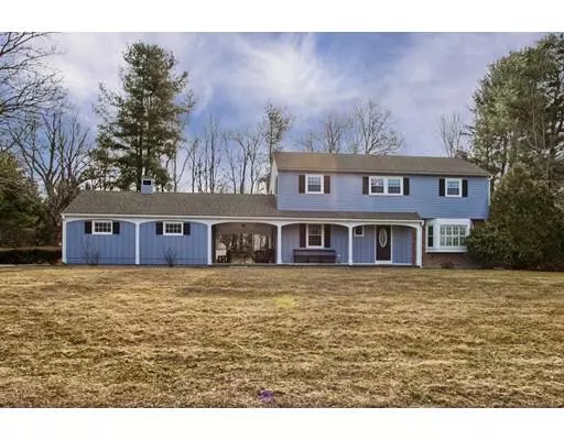 54 Mountain View Rd, Leominster, MA 01453