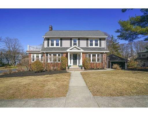 63 Bloomfield St, Lexington, MA 02421