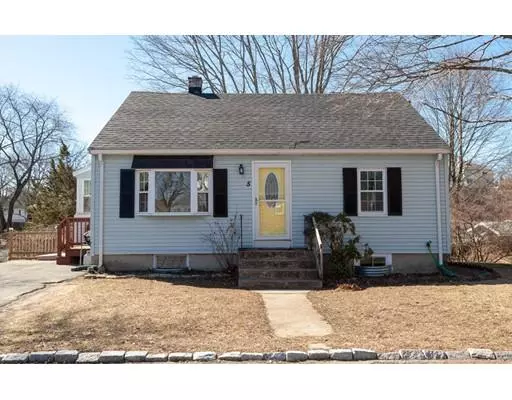 5 Veterans Lane, Stoneham, MA 02180