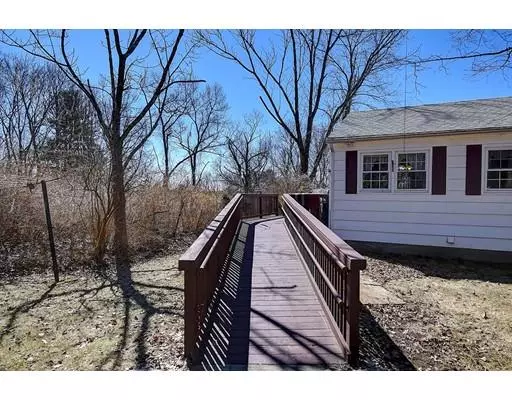 Sturbridge, MA 01566,9 Ridge Hill Road