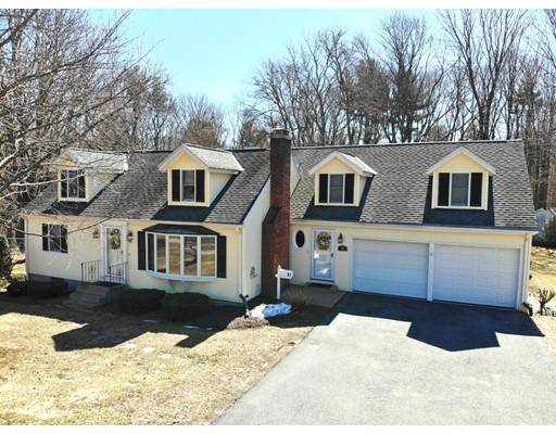 81 Mapleshade Ave, East Longmeadow, MA 01028