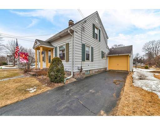 Greenfield, MA 01301,380 Davis