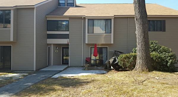 9 Thayer Pond Dr #1, Oxford, MA 01537