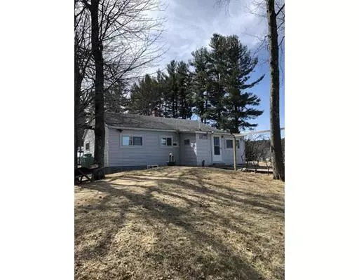 Ashburnham, MA 01430,11 Mattakesett Cir