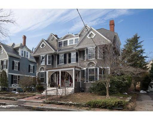 23 Brewster Street, Cambridge, MA 02138