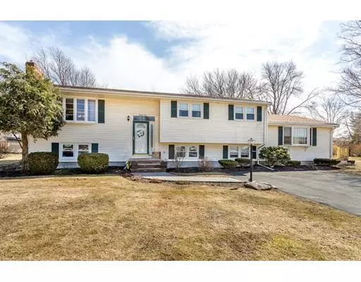 21 Pleasant Garden Rd, Canton, MA 02021