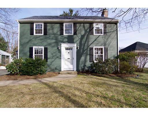 69 Warwick St, Longmeadow, MA 01106