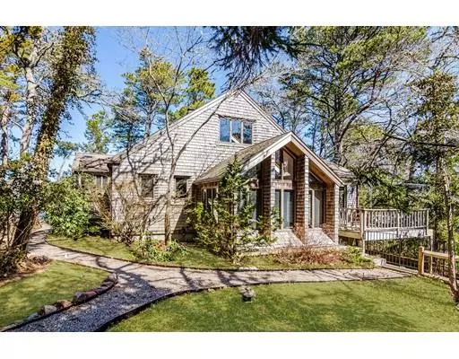 21 Fisher Point Rd, Brewster, MA 02631