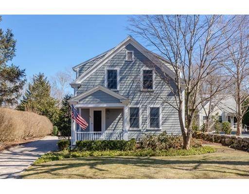 63 Pleasant St, Marion, MA 02738