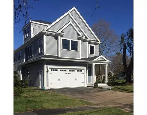 37 Pleasant St, Needham, MA 02492