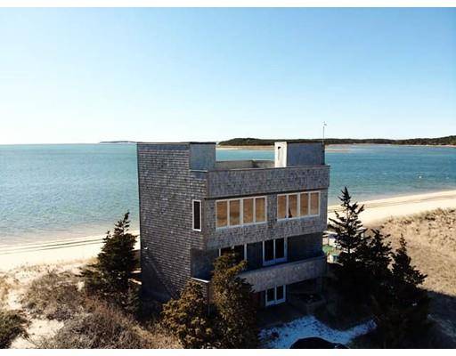 625 Old Wharf Rd, Wellfleet, MA 02667