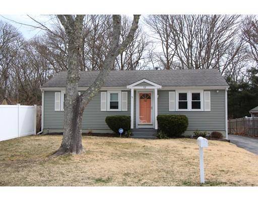 52 Thorne Rd, Bourne, MA 02532