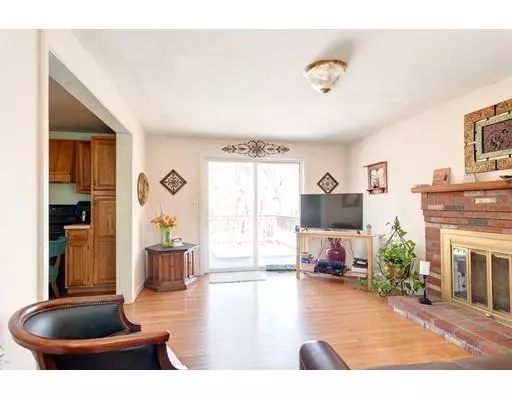 Sturbridge, MA 01566,34 Hamilton Road