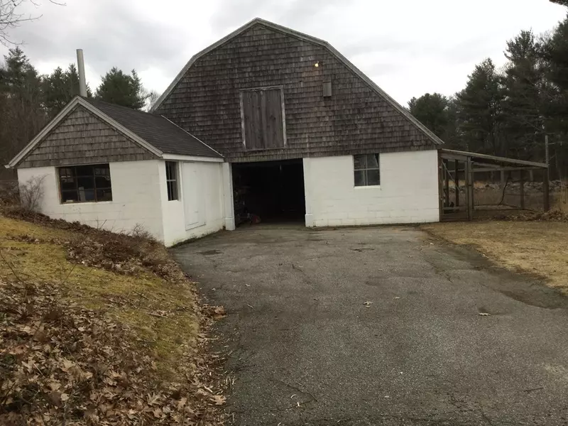 488 Marshall Street, Paxton, MA 01612