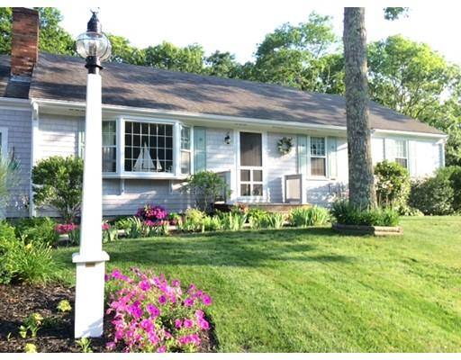 120 Sailfish Drive, Falmouth, MA 02536