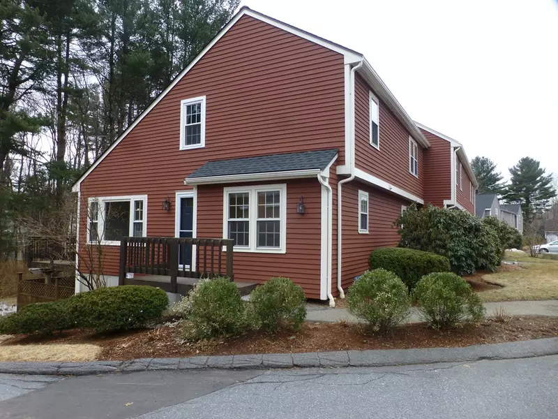 136 Russet Ln #136, Boxborough, MA 01719