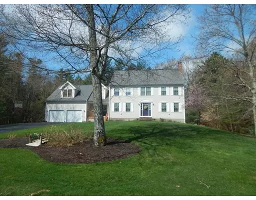 4 Edna Circle, Lakeville, MA 02347